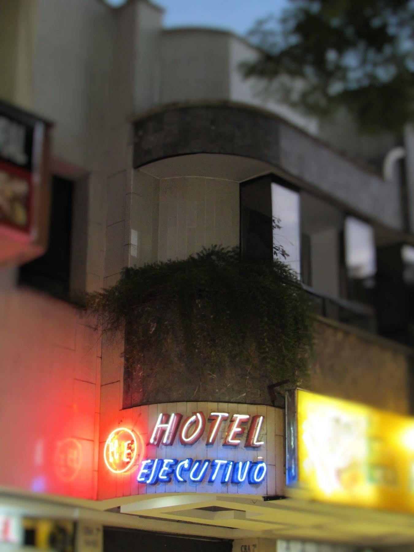 Hotel Ejecutivo Pereira Exterior foto